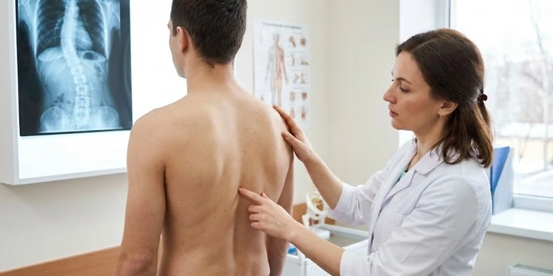 cirugía de espalda escoliosis